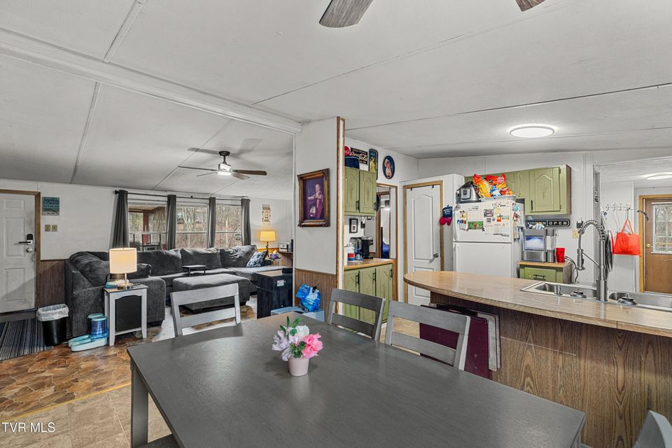 Photo #24: 341 Shumate Drive