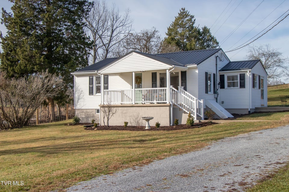 Photo #39: 2111 Island Road