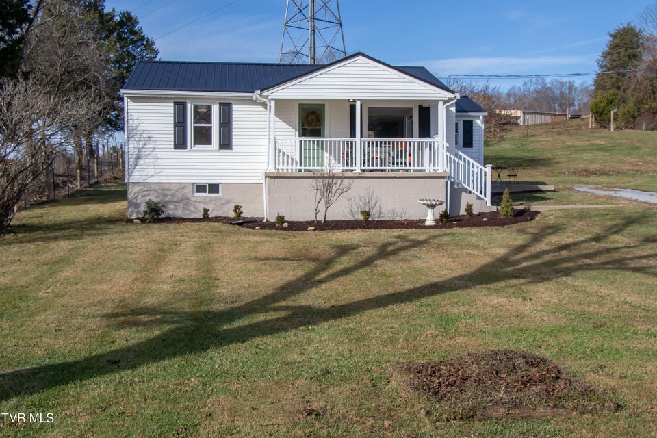 Photo #43: 2111 Island Road