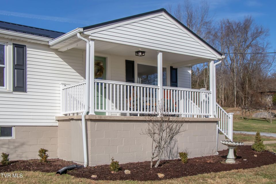 Photo #44: 2111 Island Road