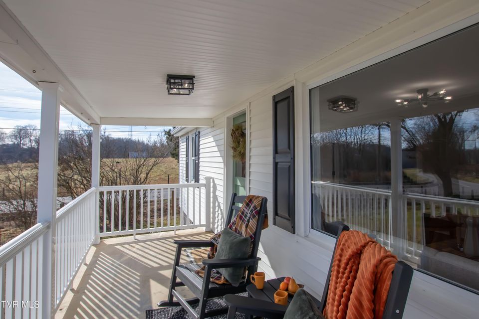 Photo #28: 2111 Island Road