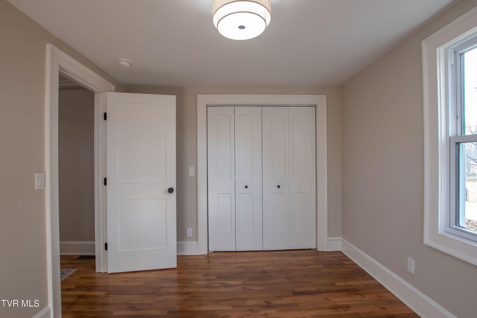 Photo #19: 2111 Island Road