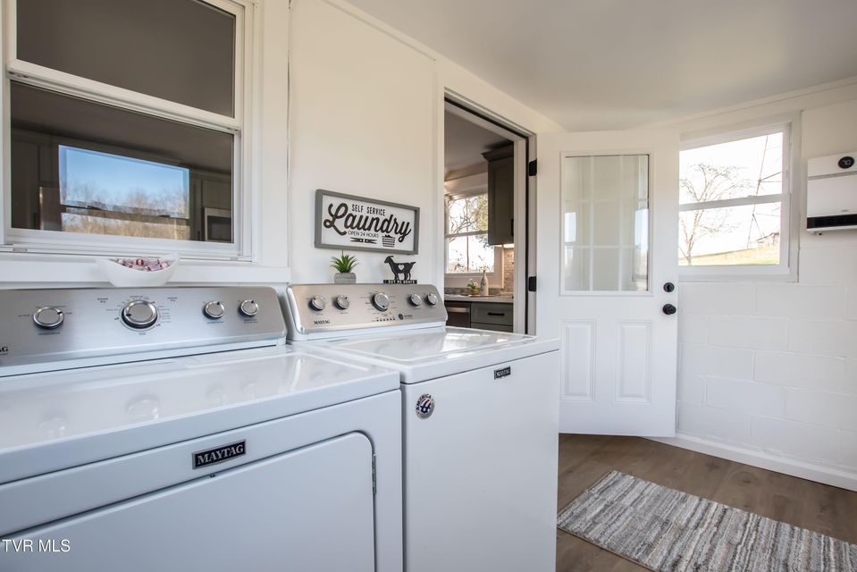 Photo #25: 2111 Island Road