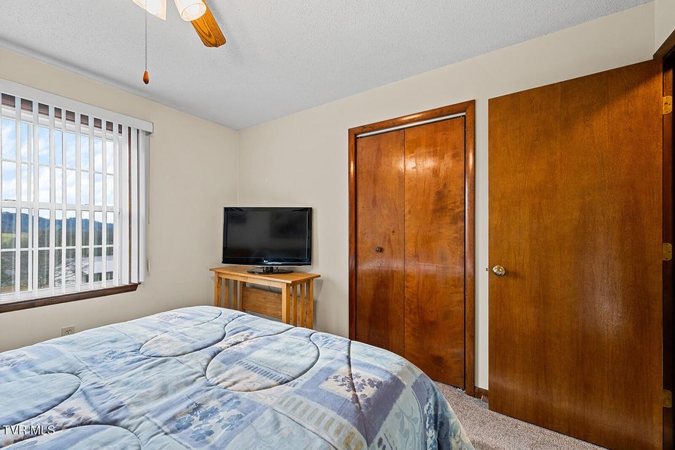 Photo #15: 229 Hill Top Circle