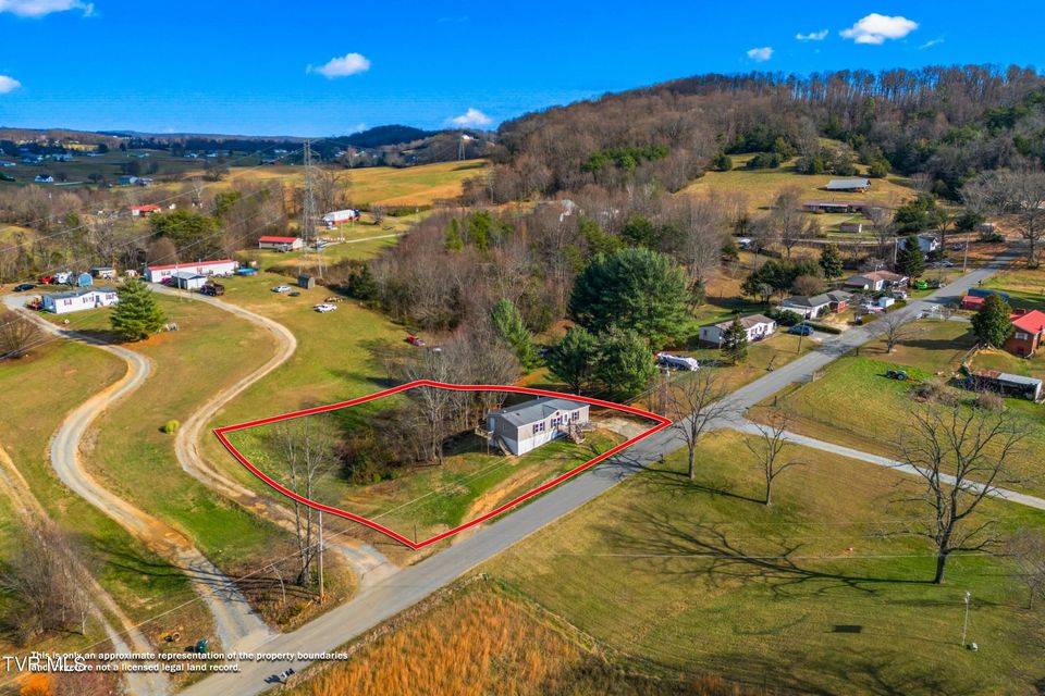 Photo #37: 120 Hensley Loop 