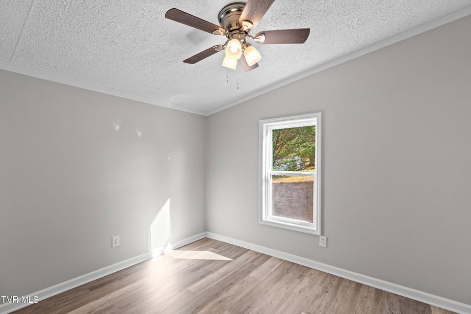 Photo #22: 120 Hensley Loop 