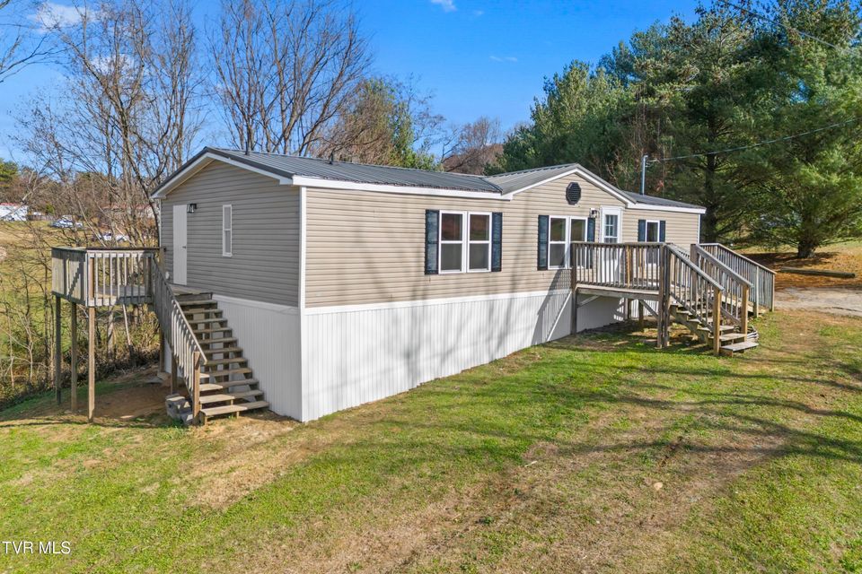 Photo #27: 120 Hensley Loop 