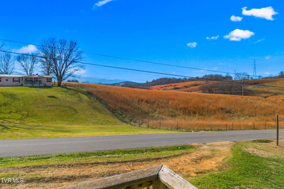 Photo #30: 120 Hensley Loop 