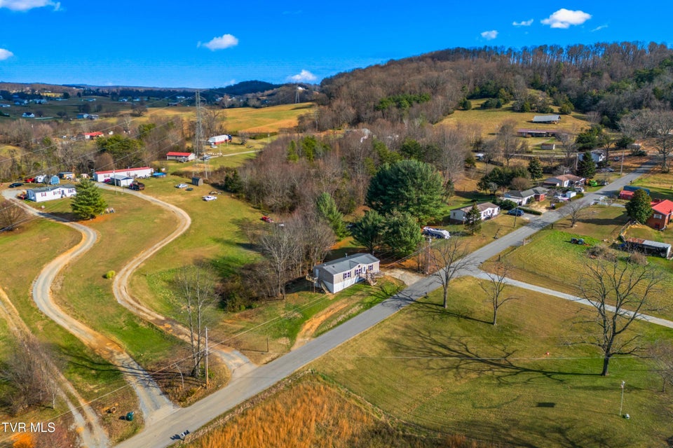 Photo #32: 120 Hensley Loop 