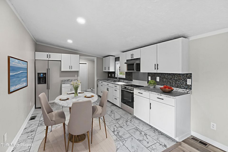 Photo #9: 120 Hensley Loop 