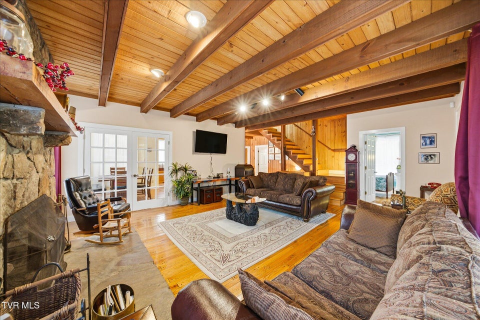 Photo #7: 951 Carson Springs Road