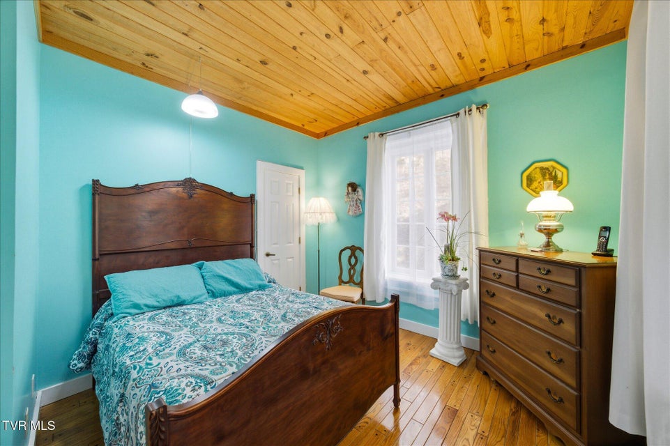 Photo #20: 951 Carson Springs Road