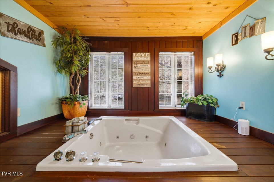 Photo #33: 951 Carson Springs Road