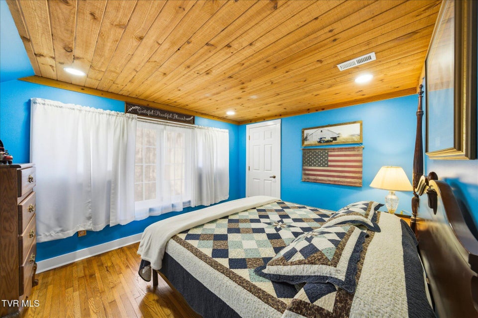 Photo #37: 951 Carson Springs Road