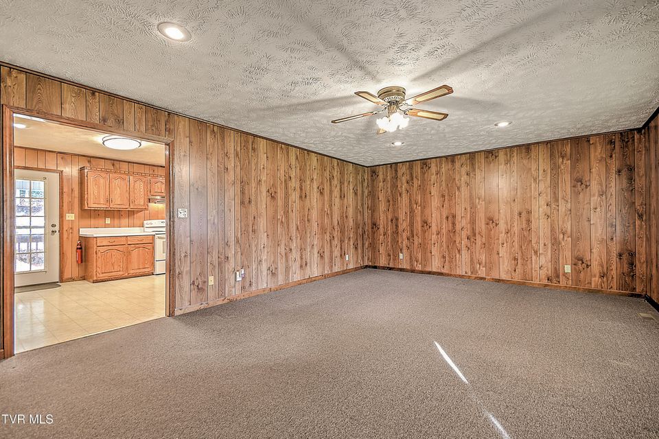 Photo #5: 1363 Highway 91 