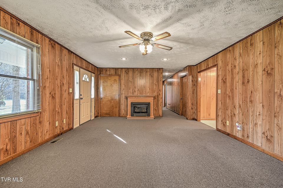 Photo #7: 1363 Highway 91 