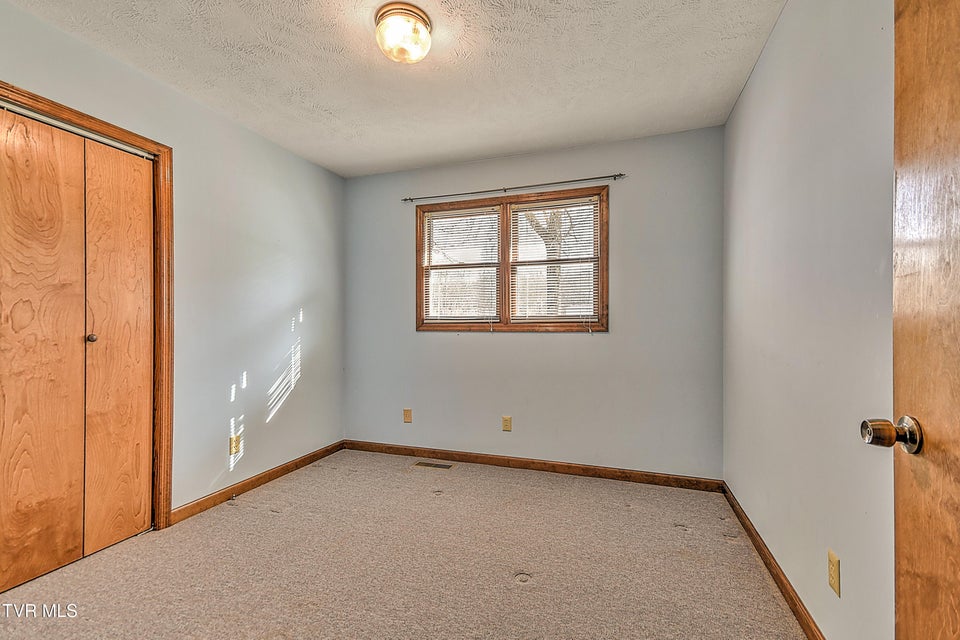 Photo #15: 1363 Highway 91 