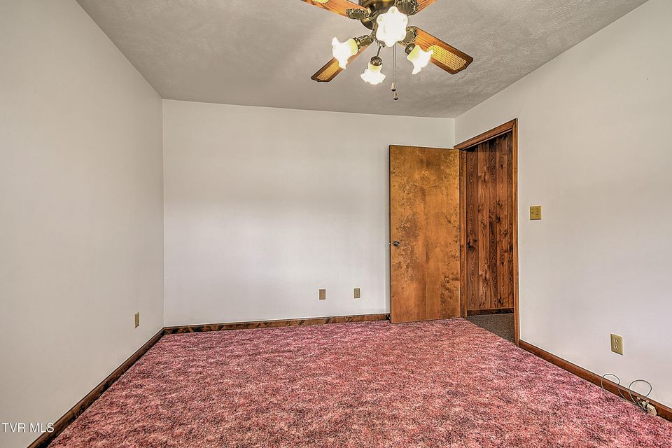 Photo #21: 1363 Highway 91 