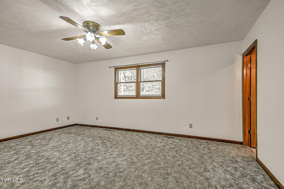 Photo #22: 1363 Highway 91 