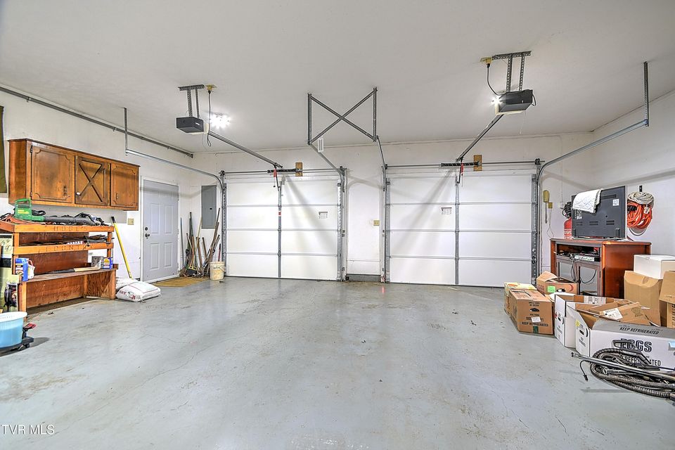 Photo #29: 1363 Highway 91 