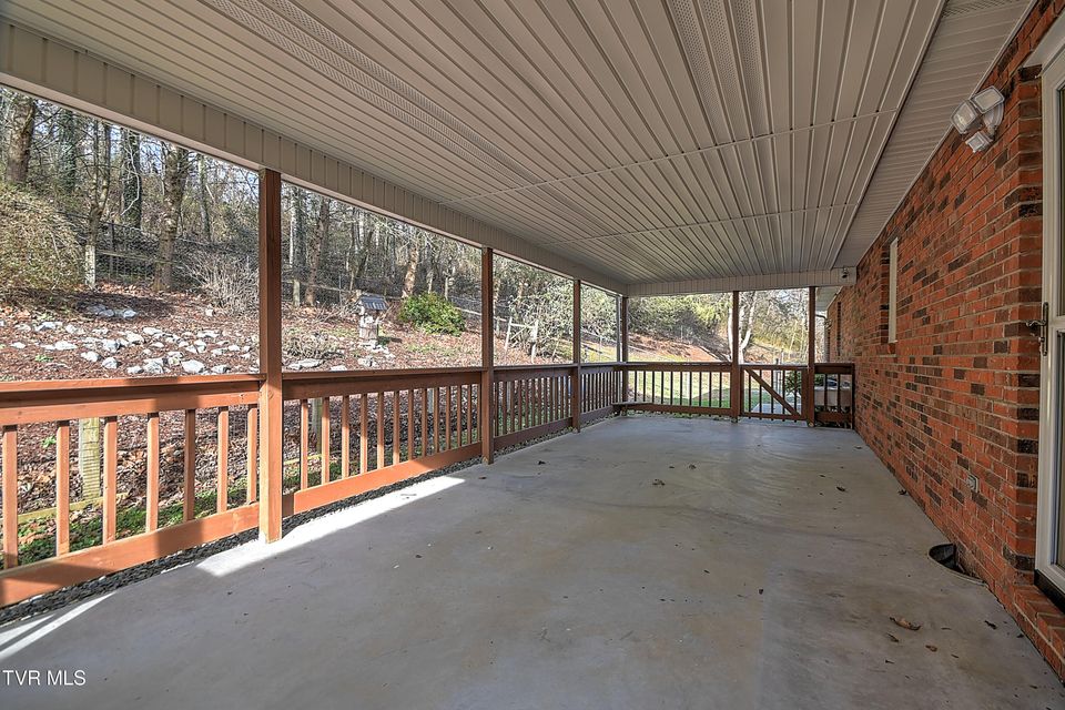 Photo #30: 1363 Highway 91 