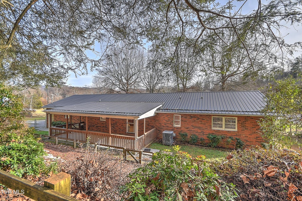 Photo #33: 1363 Highway 91 