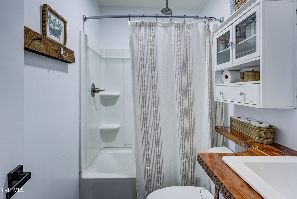 Photo #31: 238 Old Embreeville Road