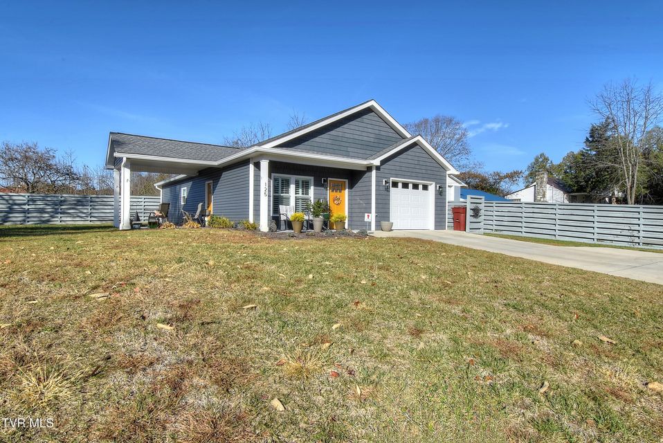 Photo #2: 125 Lynn Road