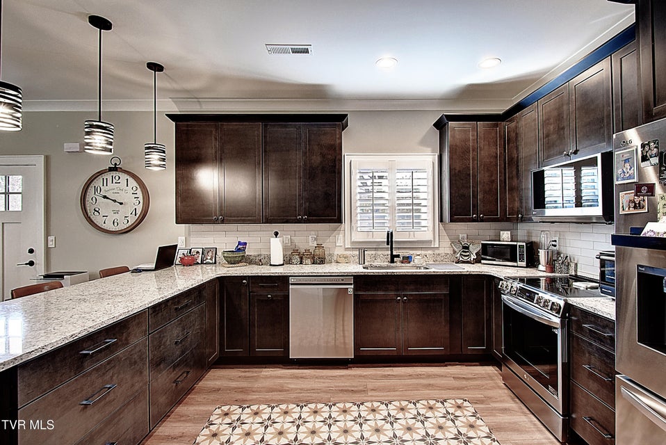 Photo #12: 125 Lynn Road