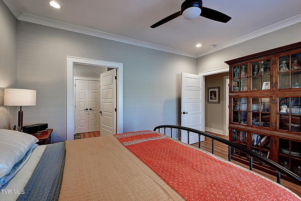 Photo #17: 125 Lynn Road