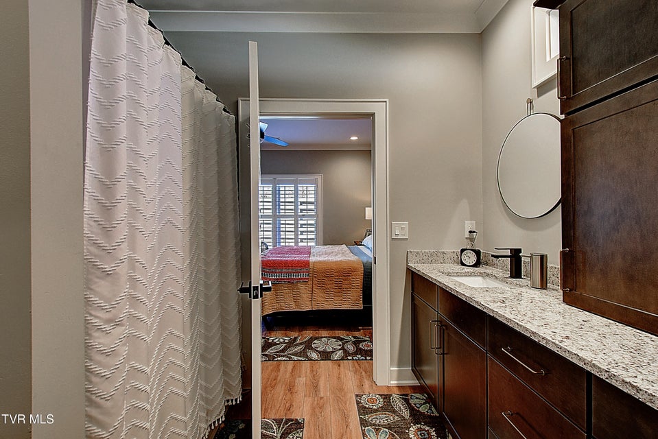 Photo #19: 125 Lynn Road