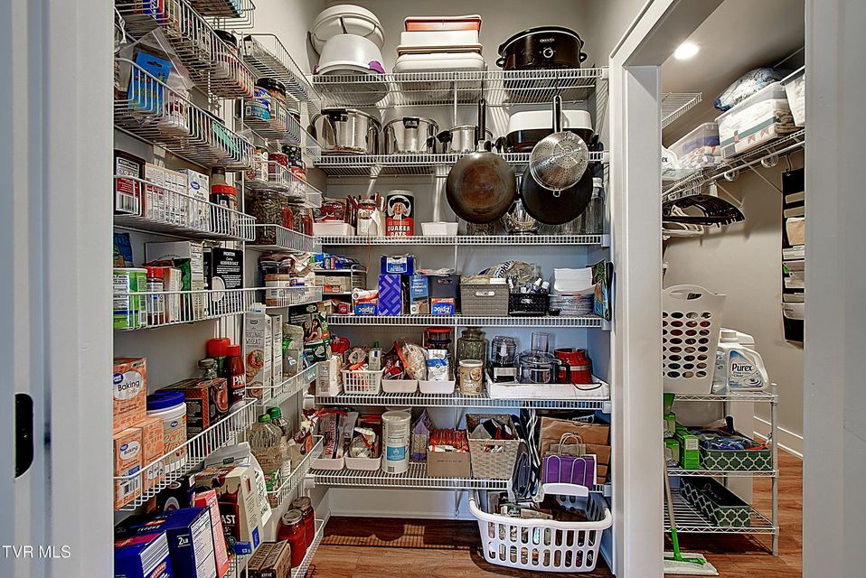 Photo #25: 125 Lynn Road