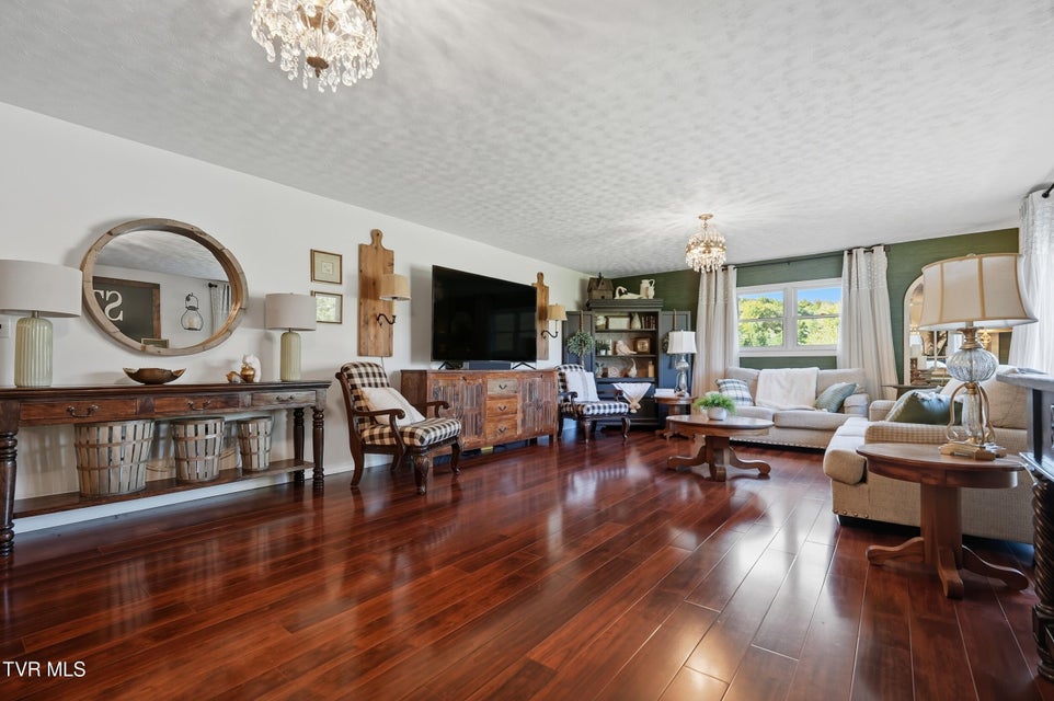 Photo #15: 6140 Hodges Street