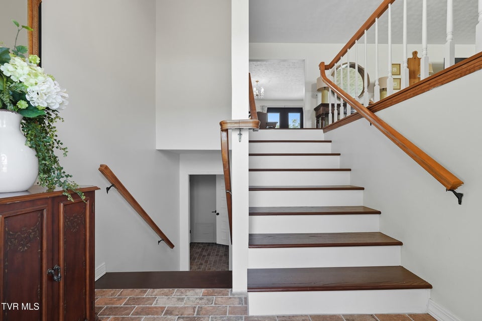 Photo #6: 6140 Hodges Street