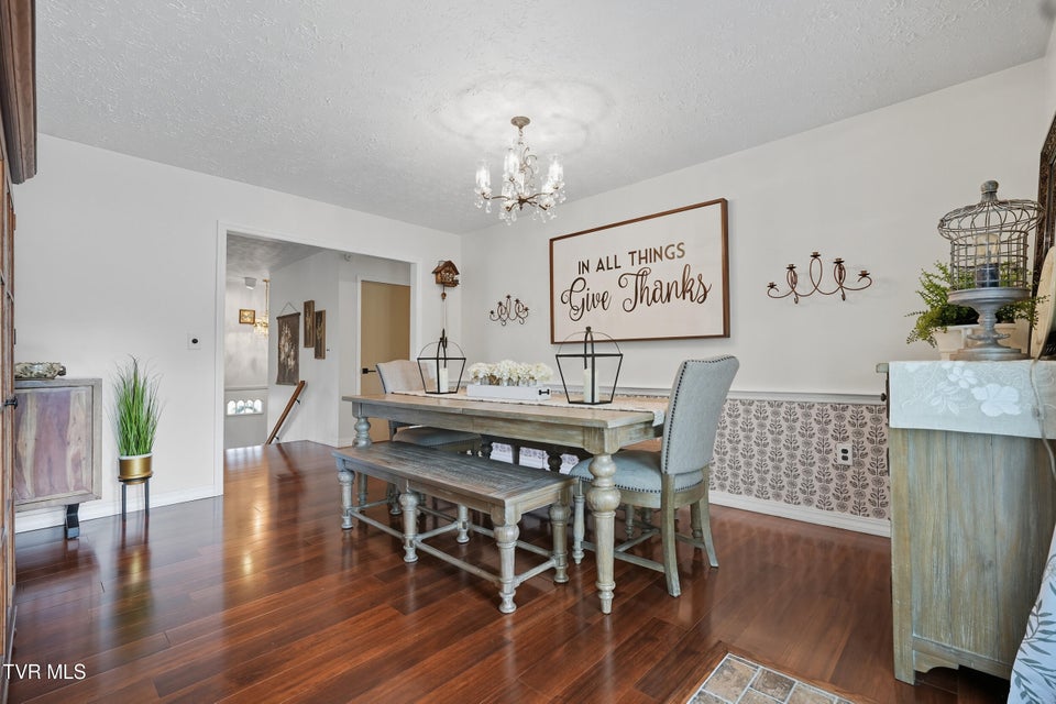 Photo #11: 6140 Hodges Street