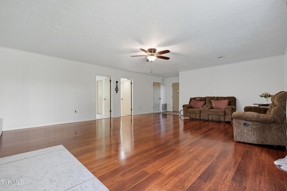 Photo #23: 6140 Hodges Street