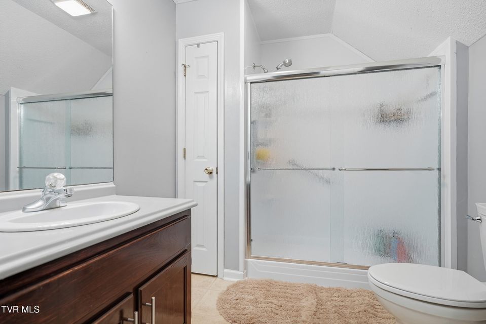 Photo #14: 504 Hallbrook Drive 