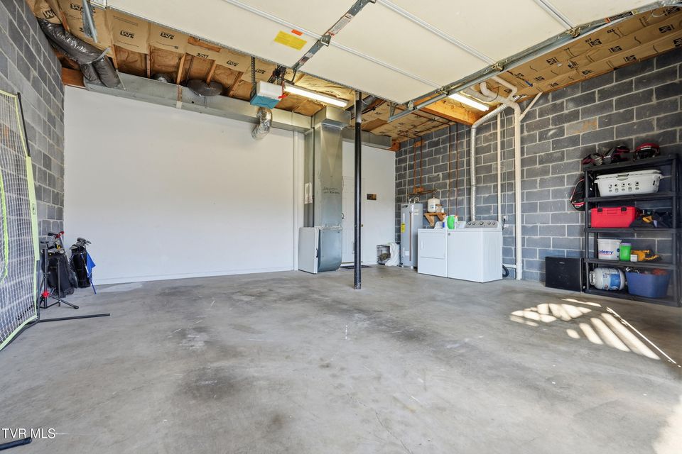 Photo #18: 504 Hallbrook Drive 