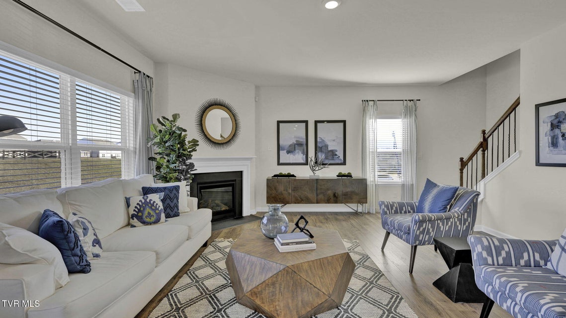 Photo #9: 559 Fieldcrest Road 