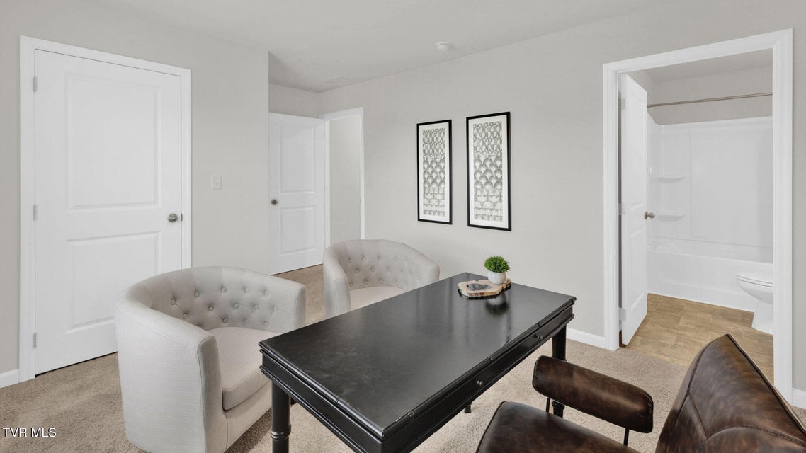 Photo #31: 559 Fieldcrest Road 