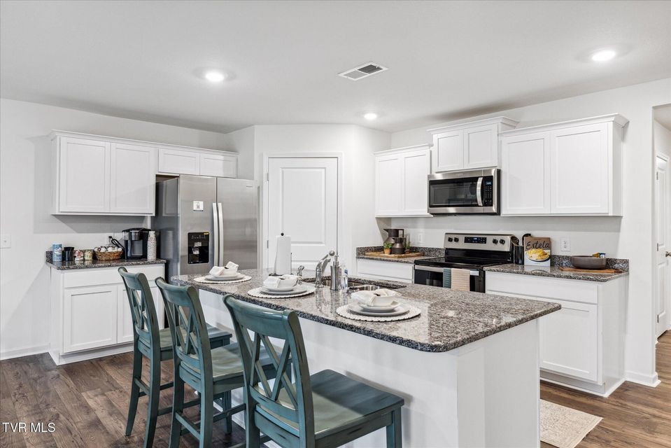 Photo #2: 659 Saint Andrews Drive 