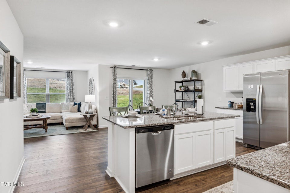 Photo #4: 663 Saint Andrews Drive 