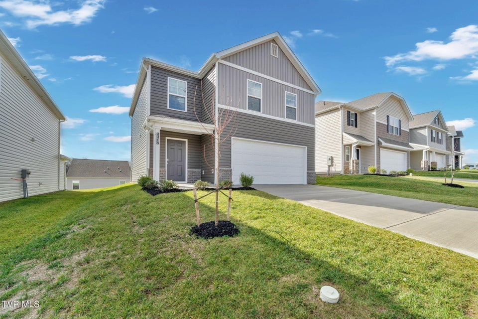 Photo #2: 1137 Aspen Terrace 