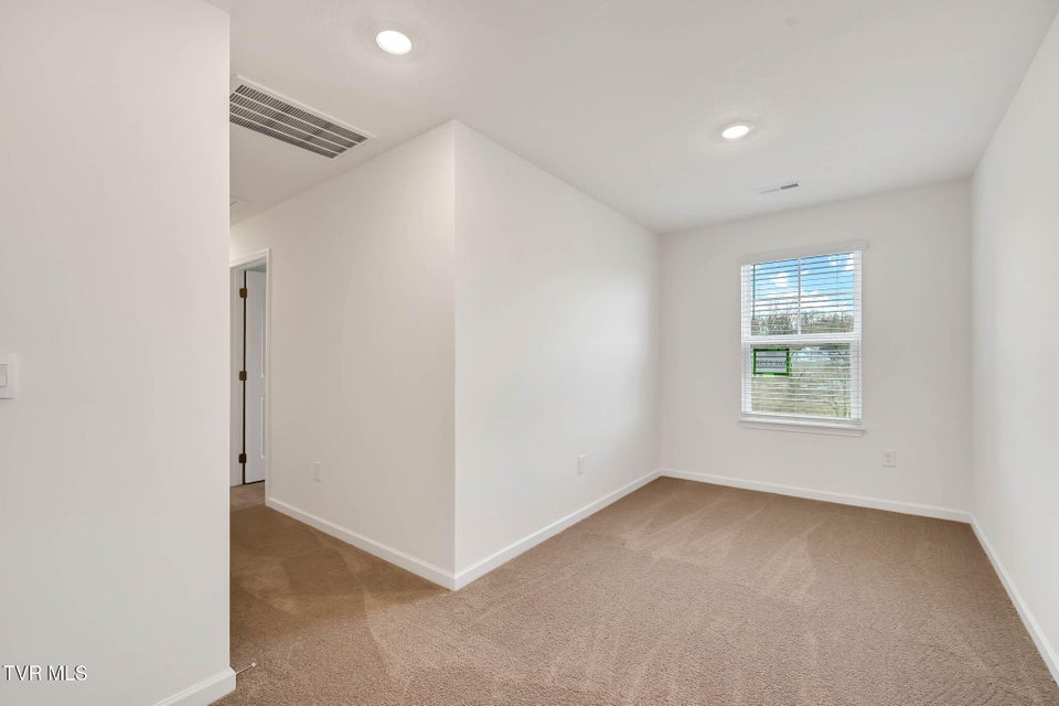 Photo #13: 1137 Aspen Terrace 