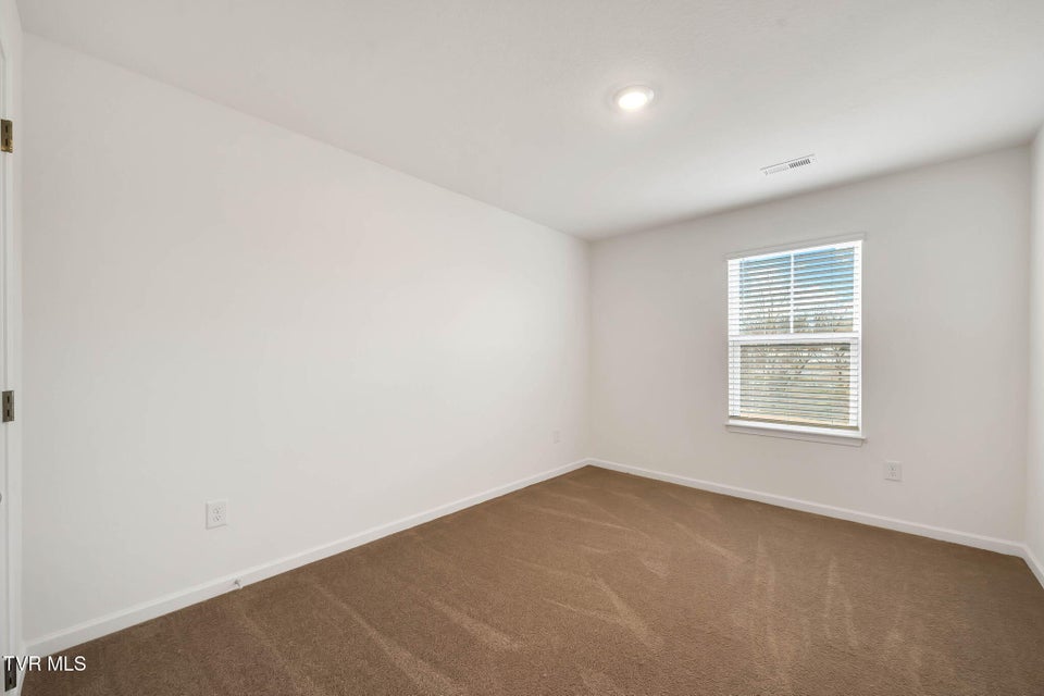 Photo #16: 1137 Aspen Terrace 