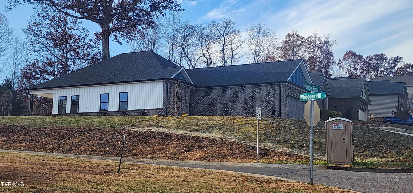 Photo #5: 737 Pasture Ridge 