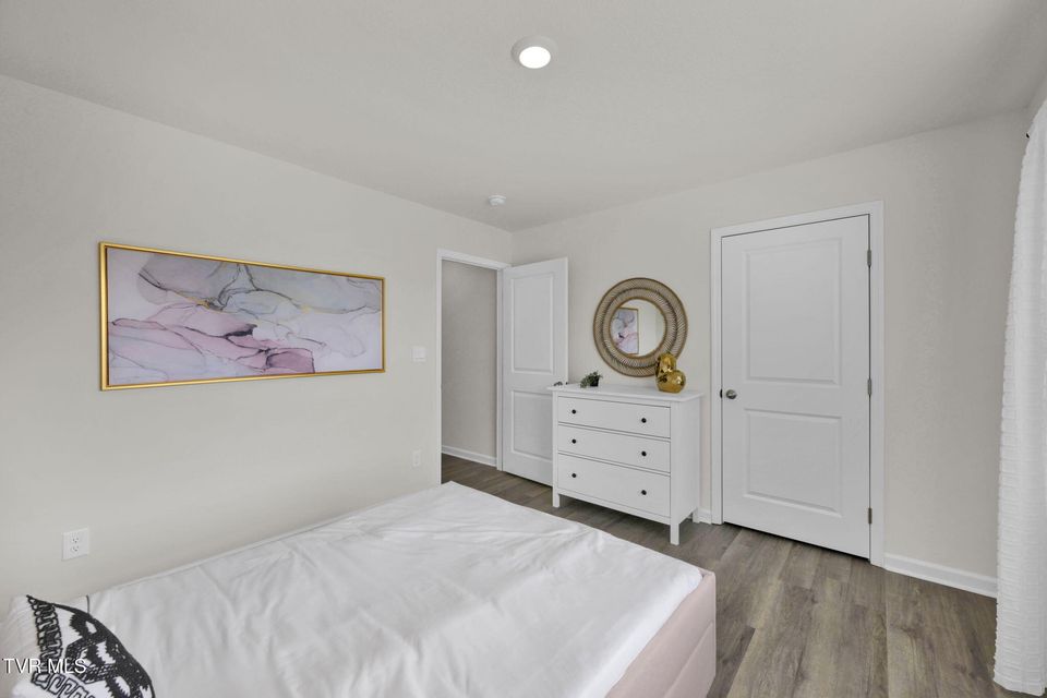 Photo #32: 648 Saint Andrews Drive 