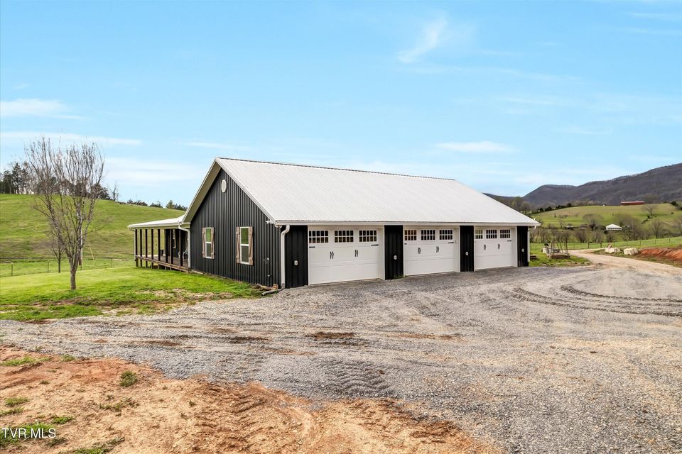 Photo #26: 4144 Back Valley Road