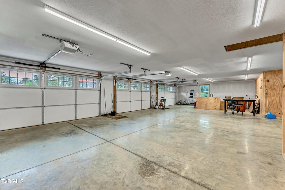 Photo #28: 4144 Back Valley Road