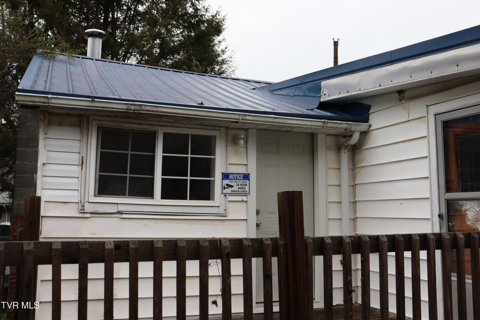 Photo #11: 6250 Josephine Road